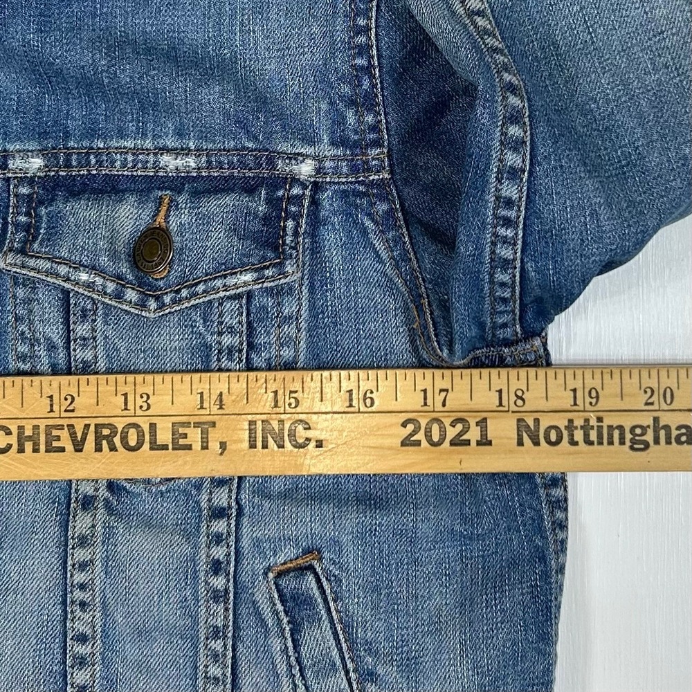 Lauren Jeans Co Ralph Lauren Womens Blue Denim Trucker Jacket Distressed Small - Picture 4 of 8